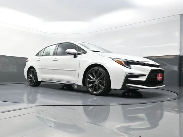 Used 2025 Beige Toyota XSE image 31