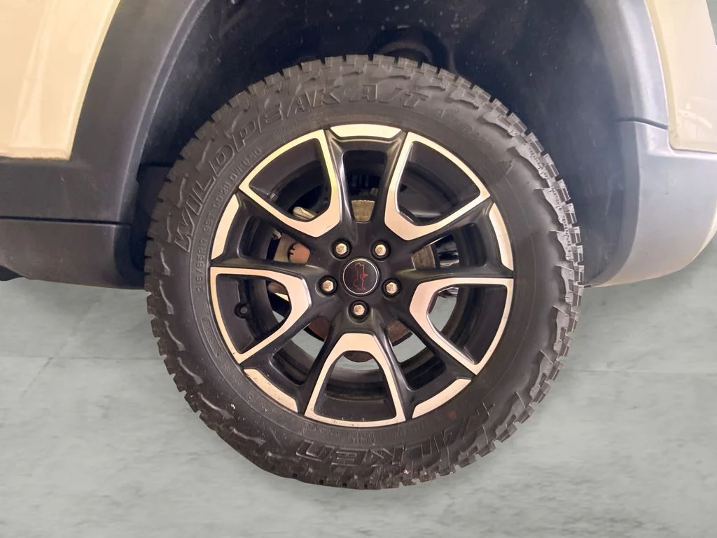 2025 Jeep Compass Trailhawk - Photo 20