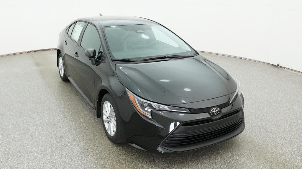 New 2027 Inked Toyota LE image 8