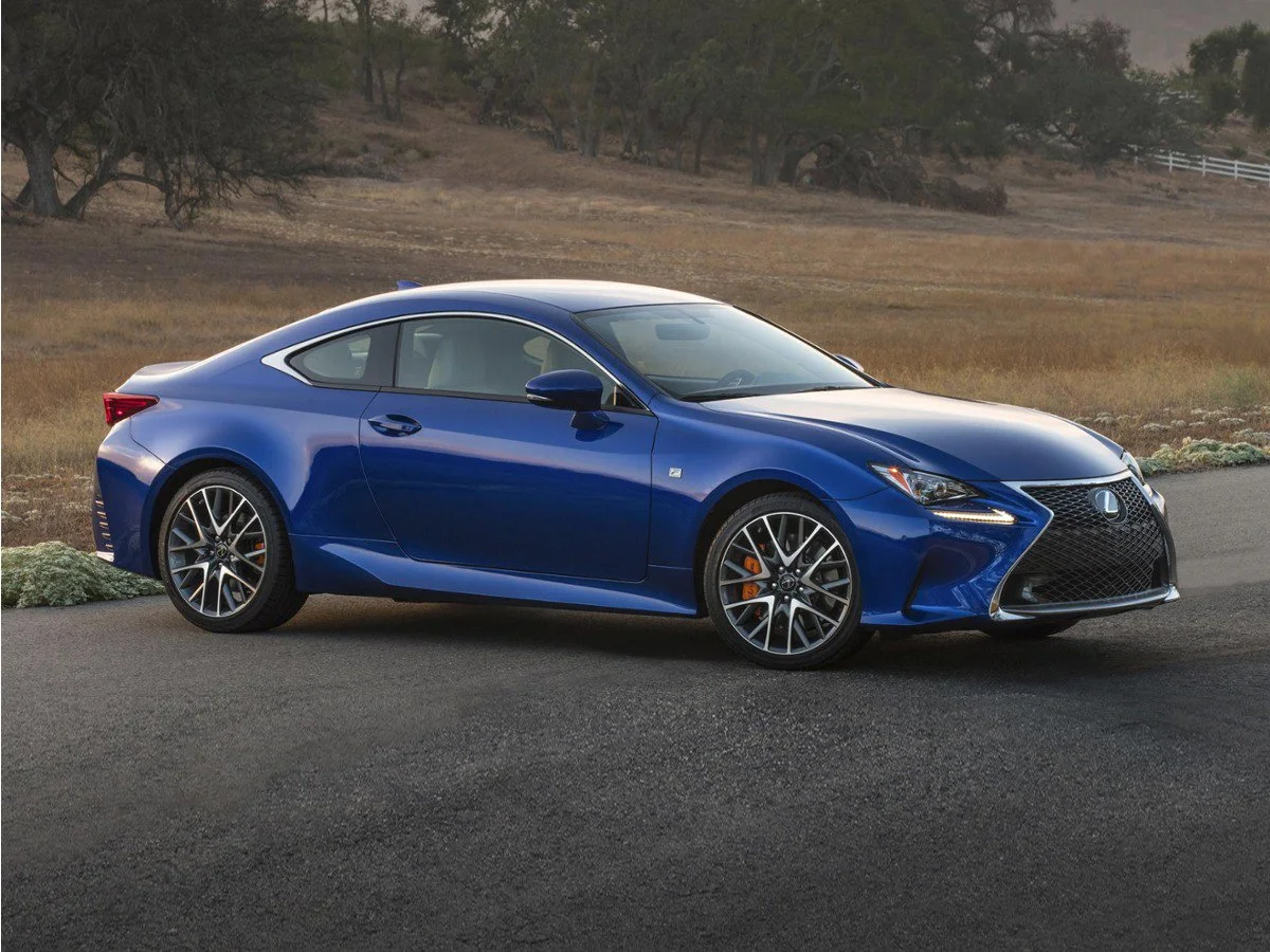 2016 Lexus RC 350 200t's photo