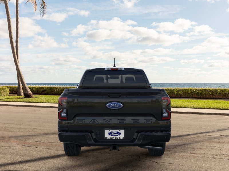 New 2026 Shadow Black Ford XLT image 5