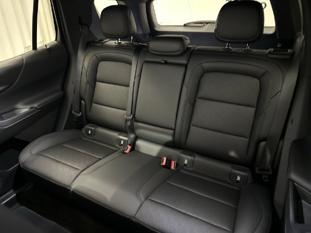 New 2027 Lakeshore Blue Metallic Chevrolet LT image 27
