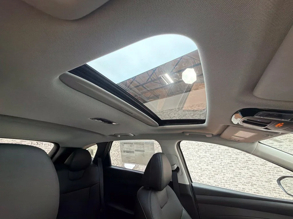 New 2026 Serenity White Pearl Hyundai SEL Premium image 12