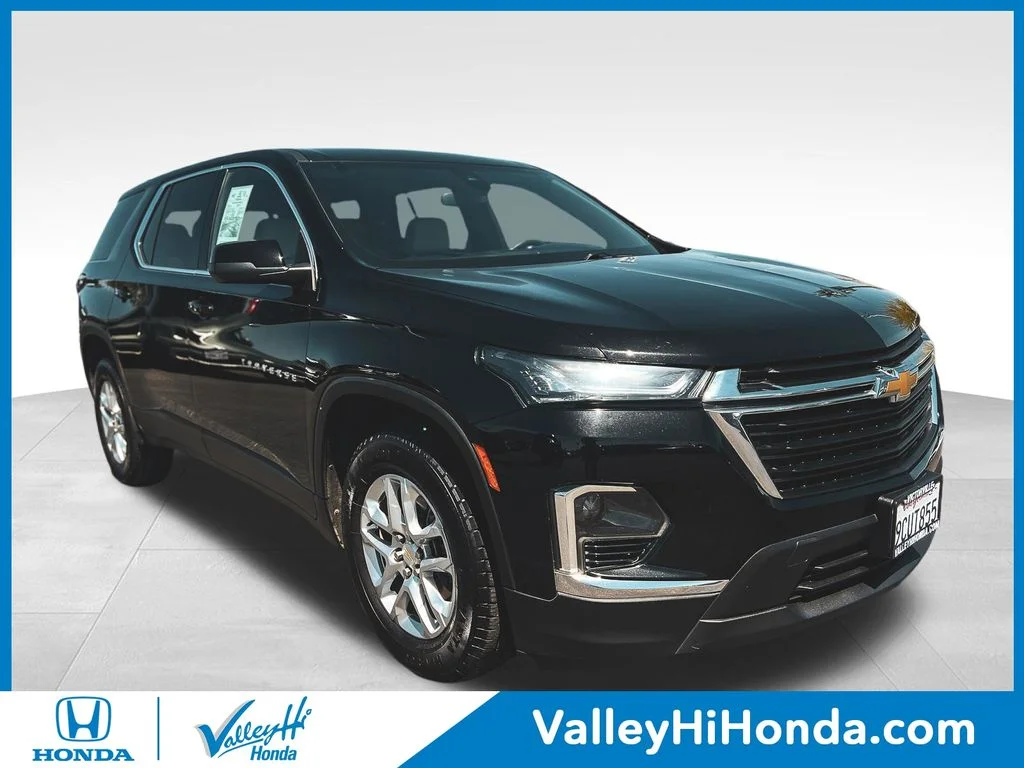 2023 Chevrolet Traverse FWD LS's photo