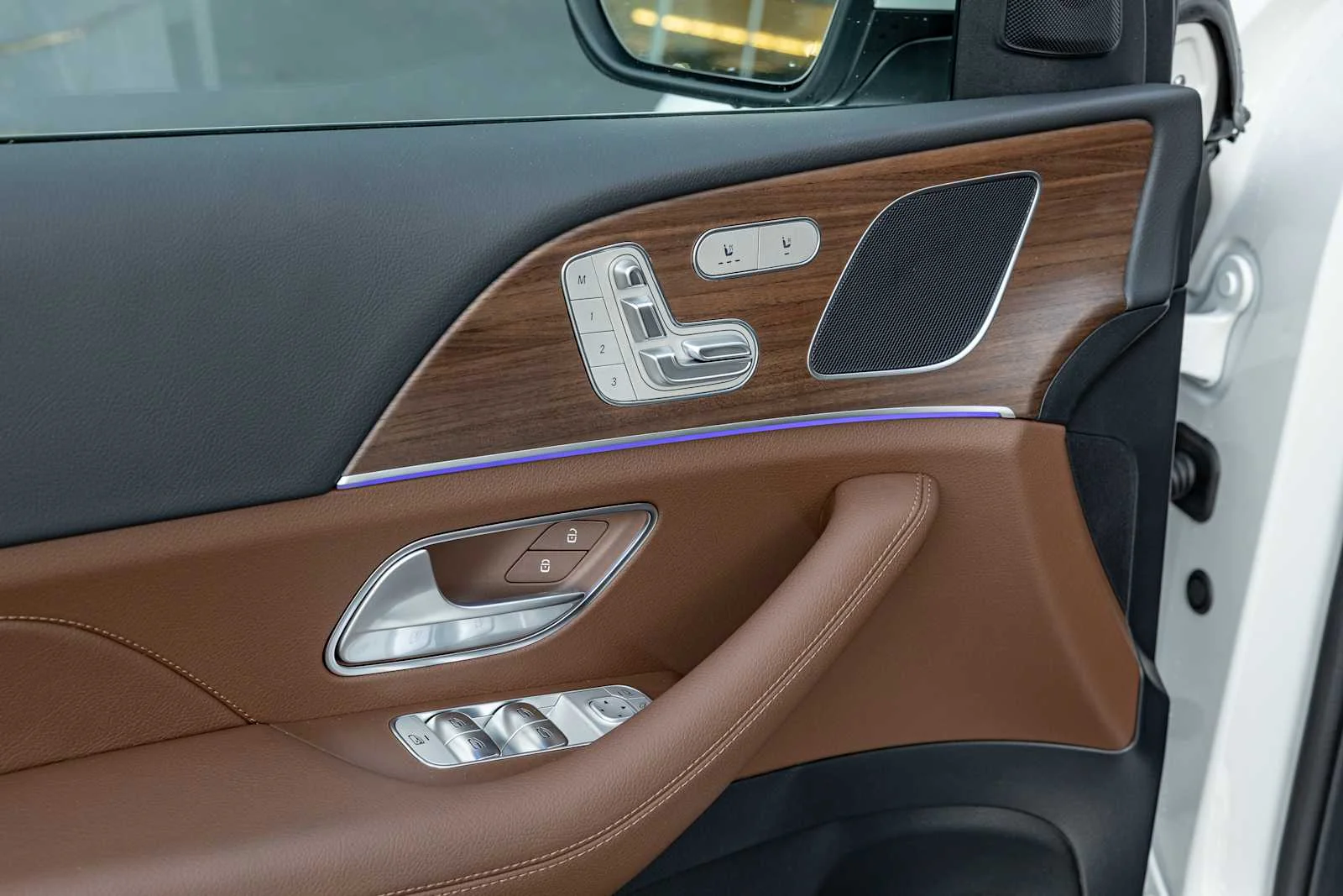 2026 Mercedes-Benz GLE GLE450E - Photo 8