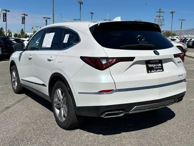 Certified Used 2025 Platinum White Pearl Acura Base image 10