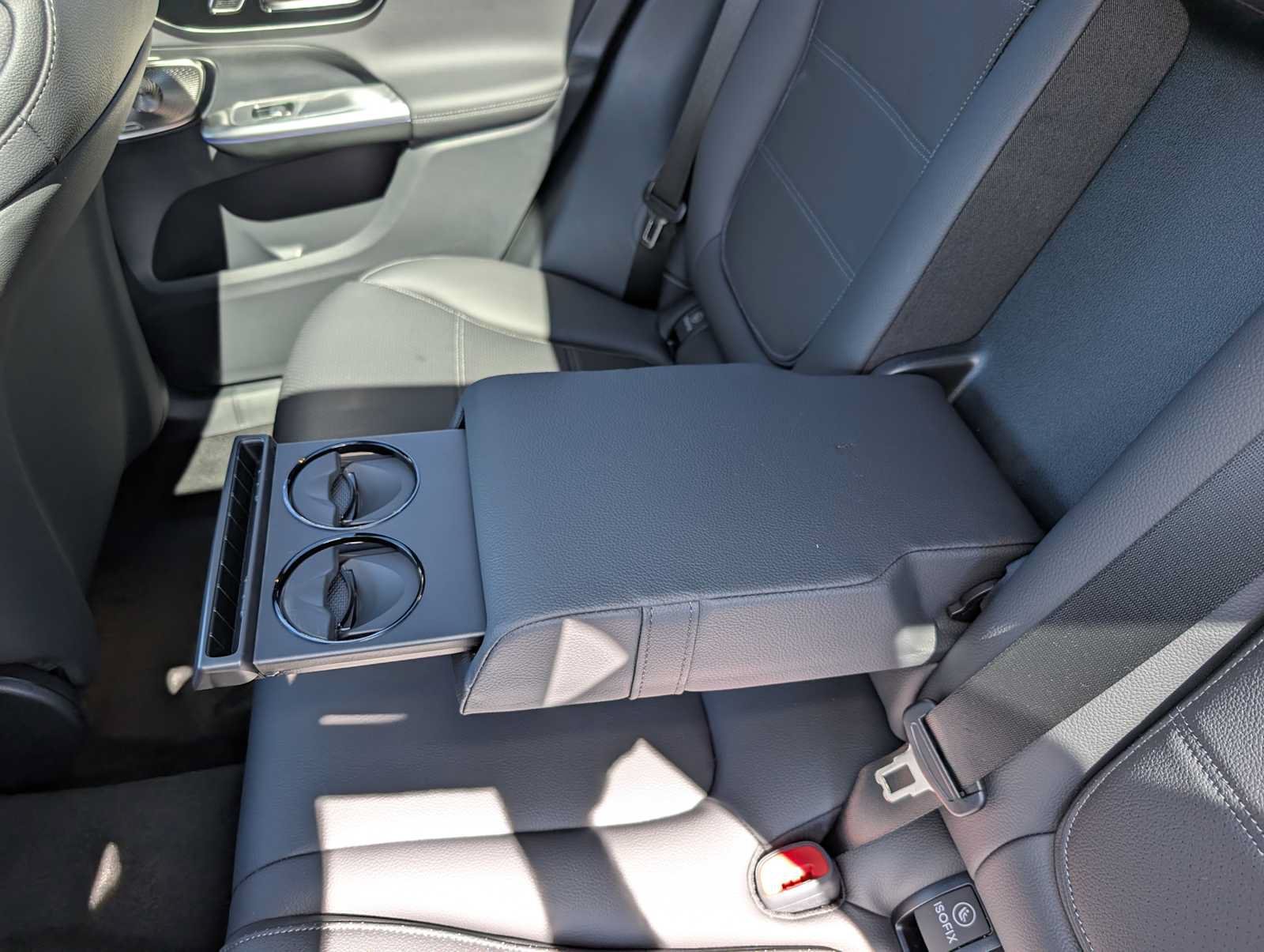 New 2027 Black Mercedes-Benz GLC 300 image 17
