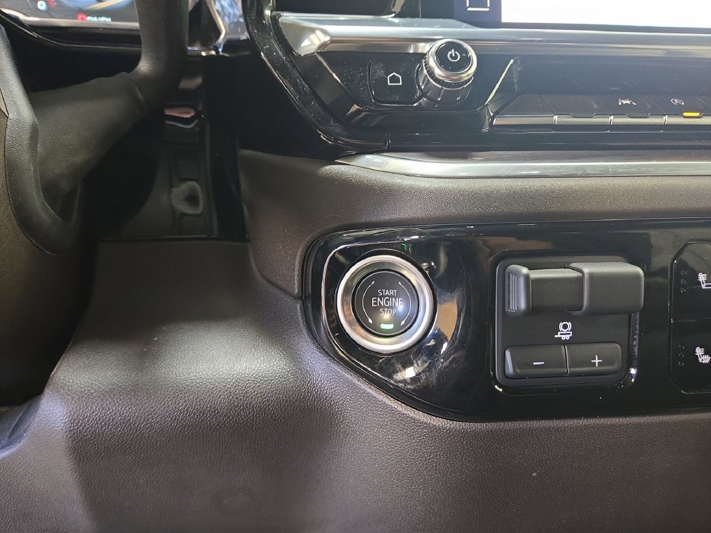 2025 GMC Sierra 1500 SLT - Photo 22