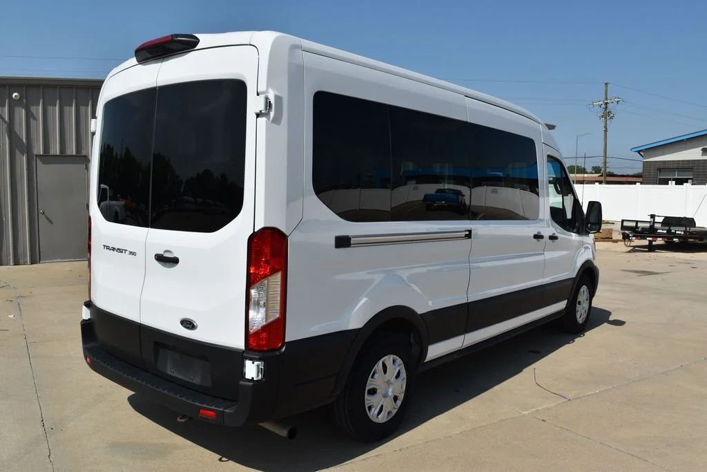 Used 2023 White Ford XL image 5