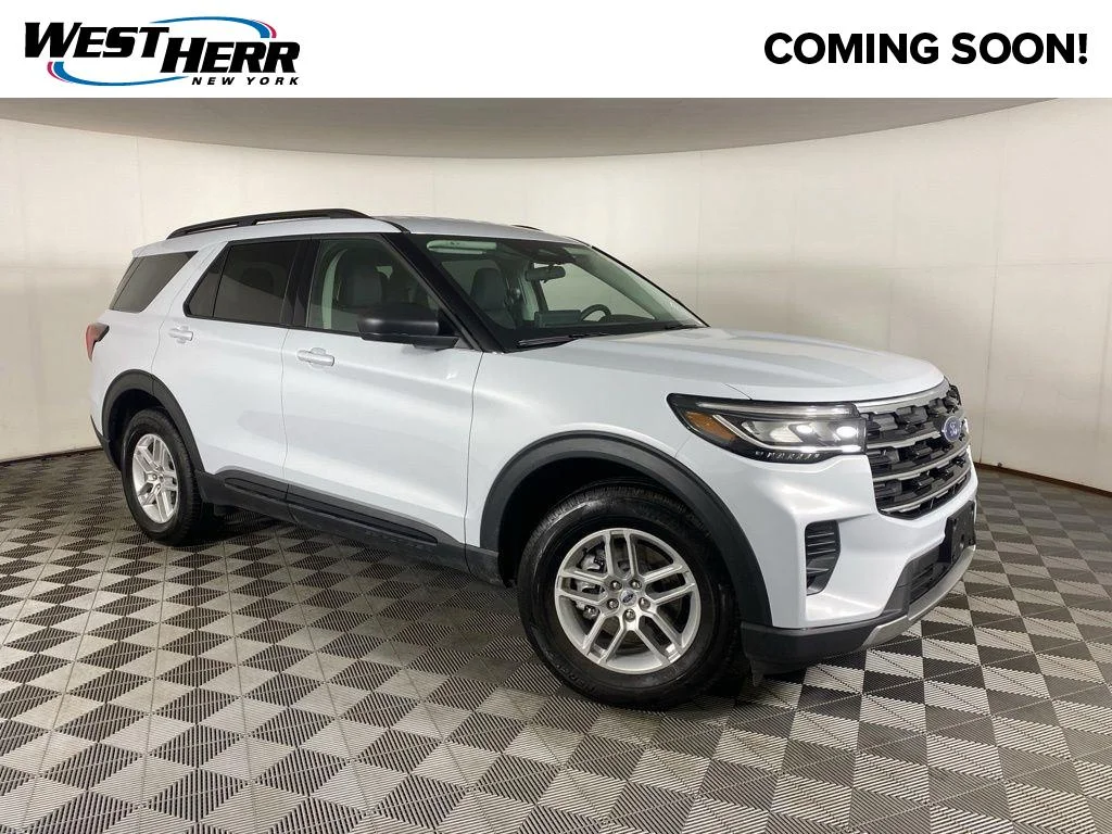 Used 2026 Star White Ford Active image 1