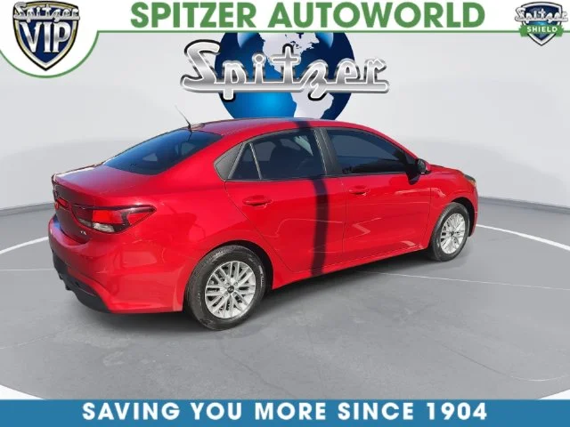 Used 2018 Red Kia EX image 9