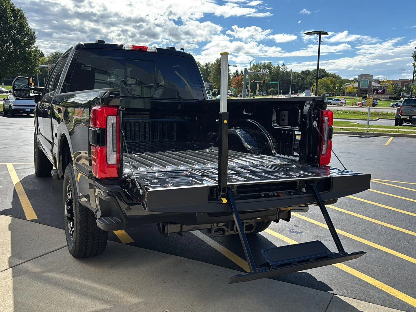New 2026 Agate Black Metallic Ford F-350® Platinum® image 32