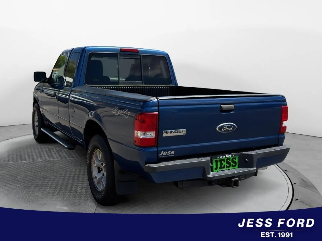 Used 2010 Blue Ford Sport image 3