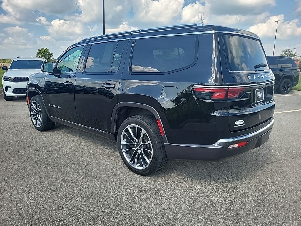 Used 2022 Black Jeep Series III image 3