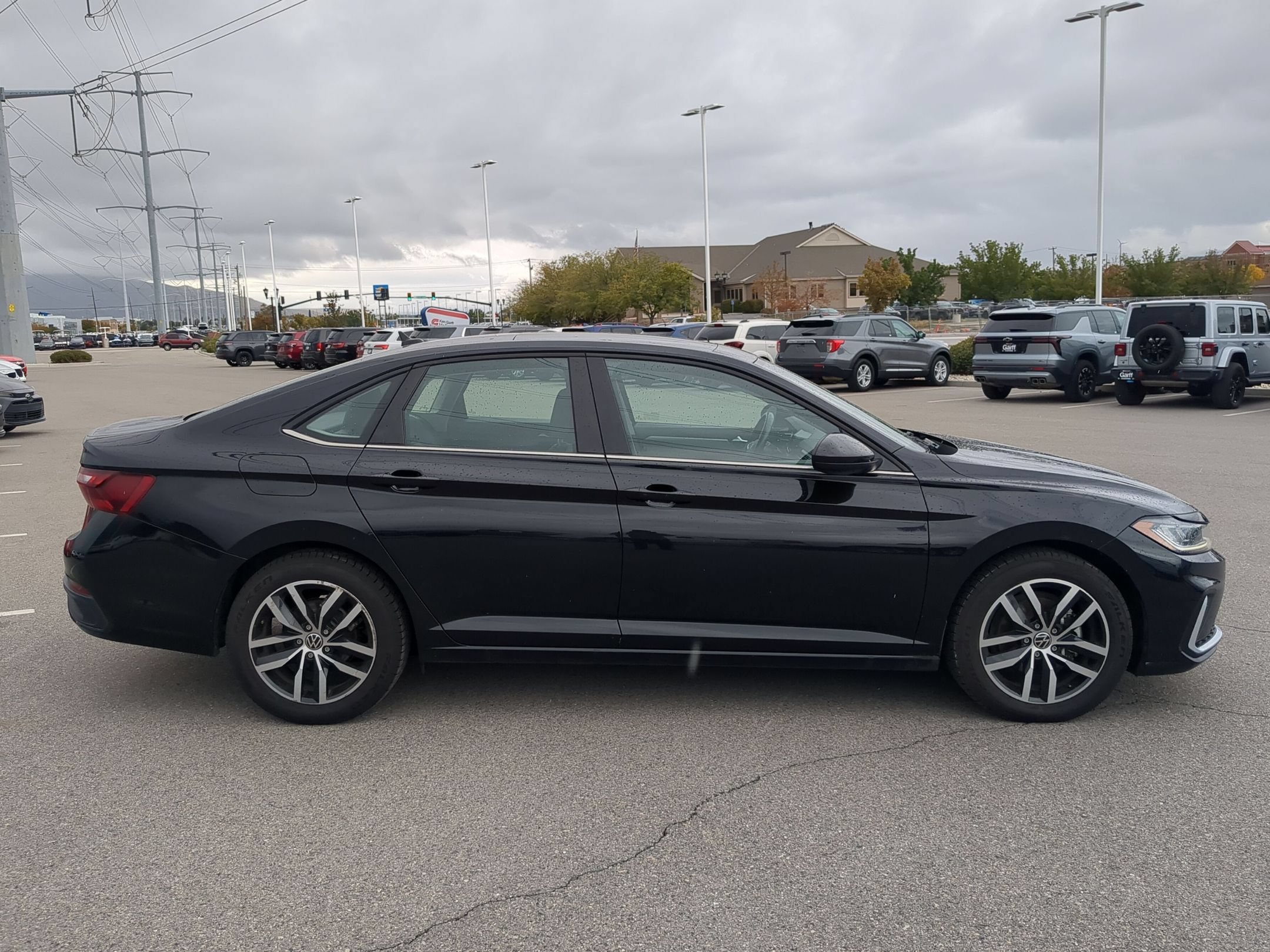 Used 2025 Gray Volkswagen SE image 2