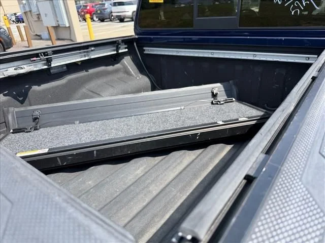 Used 2022 Blue Nissan PRO-4X image 8