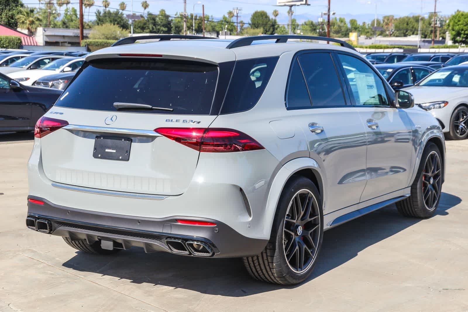 New 2026 MANUFAKTUR Alpine Grey Mercedes-Benz AMG® GLE 63 S image 4