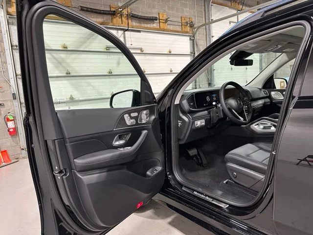 New 2026 Black Mercedes-Benz GLE 350 image 10