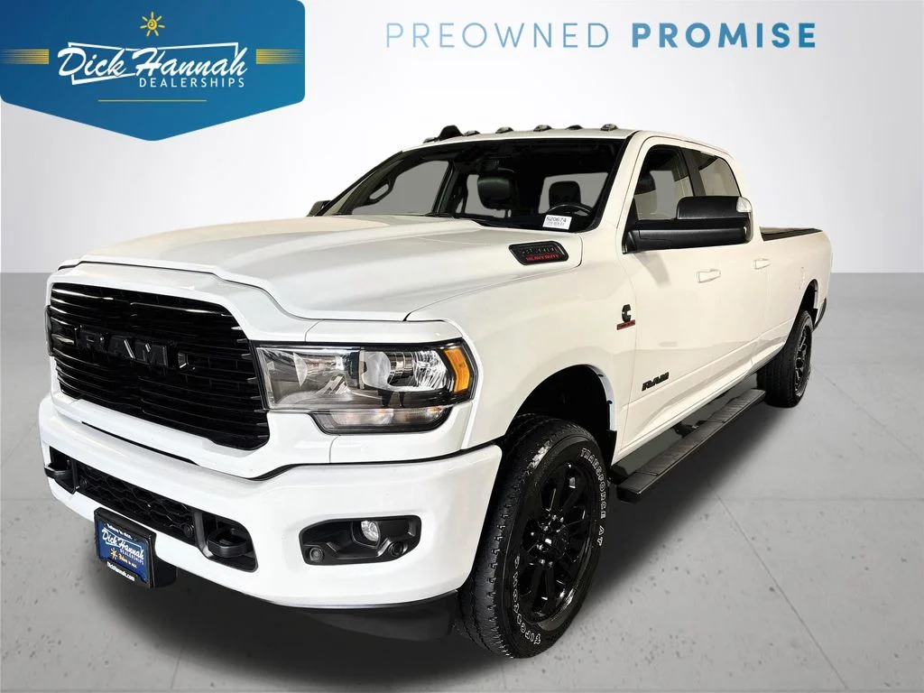Used 2021 White Ram Big Horn image 1