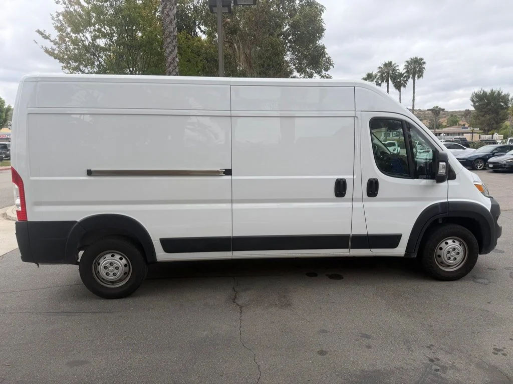 Used 2023 White Ram High Roof image 14