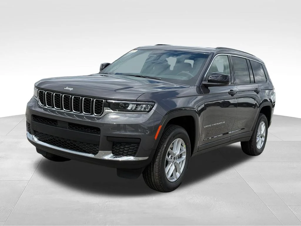 New 2026 Baltic Gray Metallic Clear-Coat Exterior Paint Jeep Laredo image 1