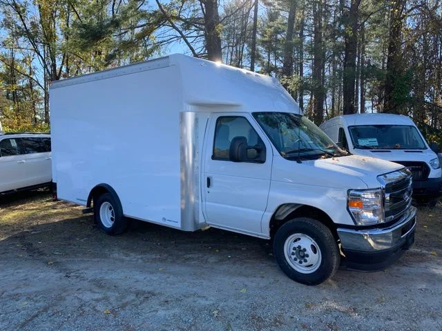 New 2026 White Ford Base image 2