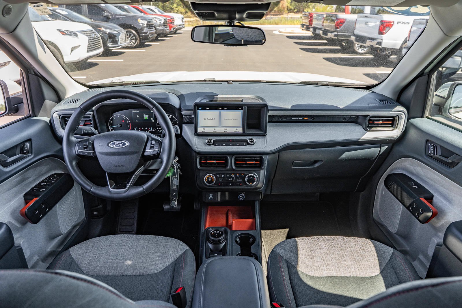 Used 2023 Green Ford XLT image 22