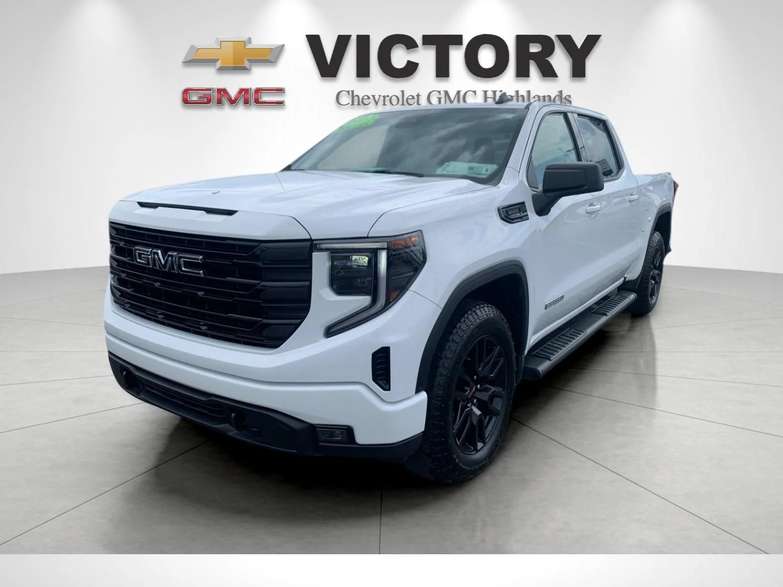 Used 2023 SUMMIT WHITE GMC Elevation image 7
