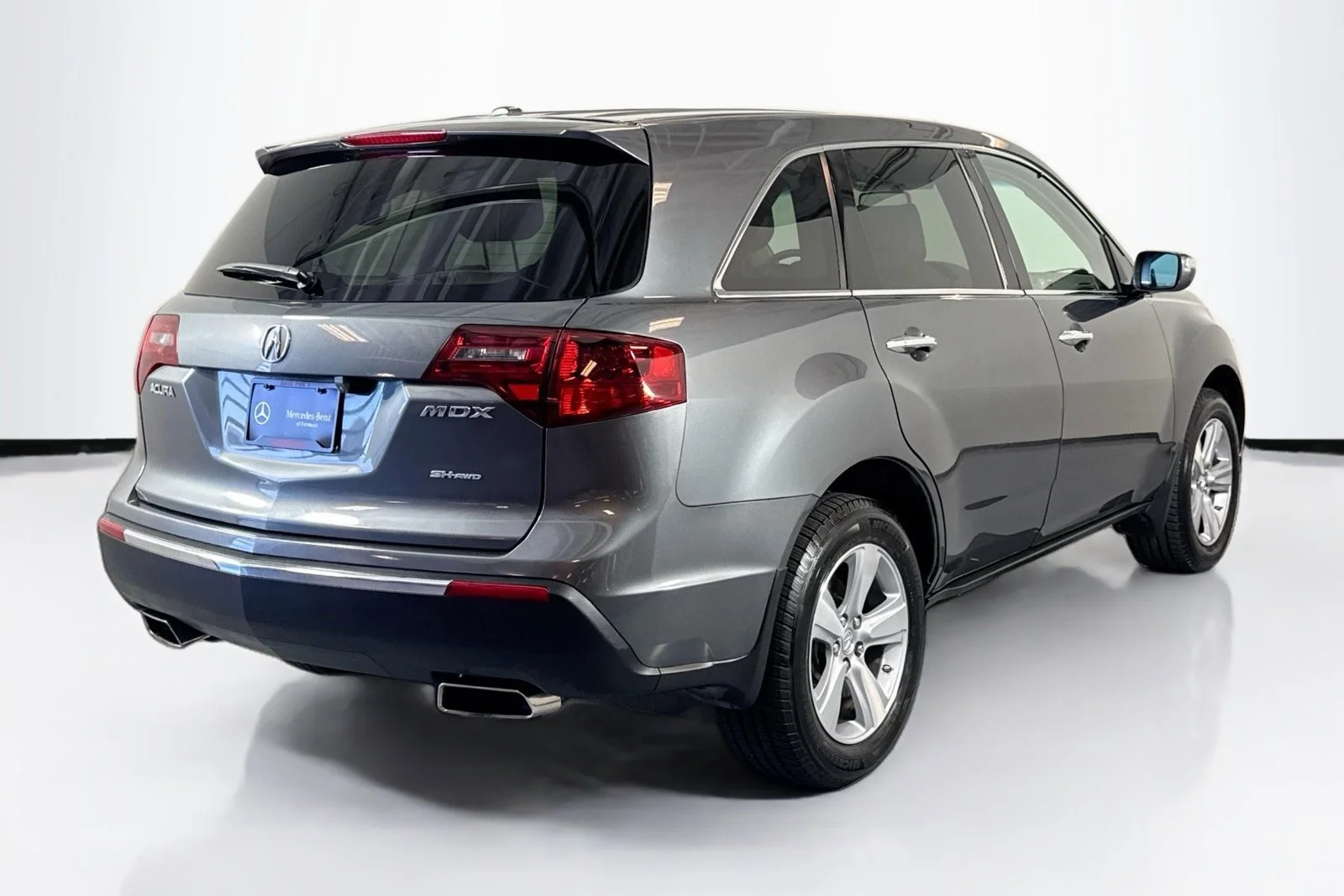 Used 2012 White Acura Tech Pkg image 5