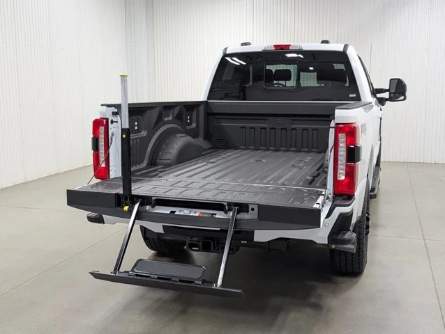 New 2026 Oxford White Ford F-250® Lariat® image 64