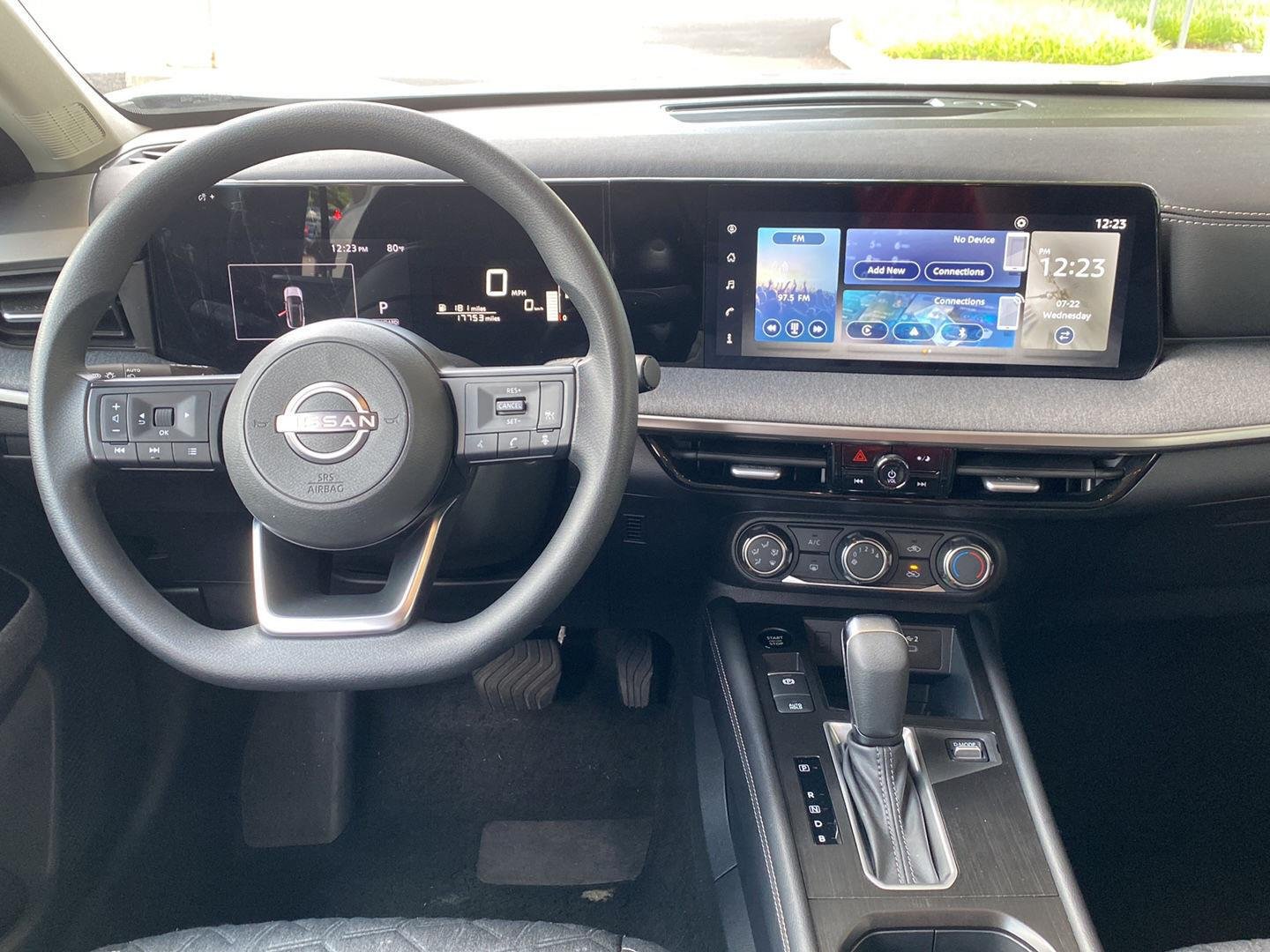 Certified Used 2025 Fresh Powder Nissan SV image 18