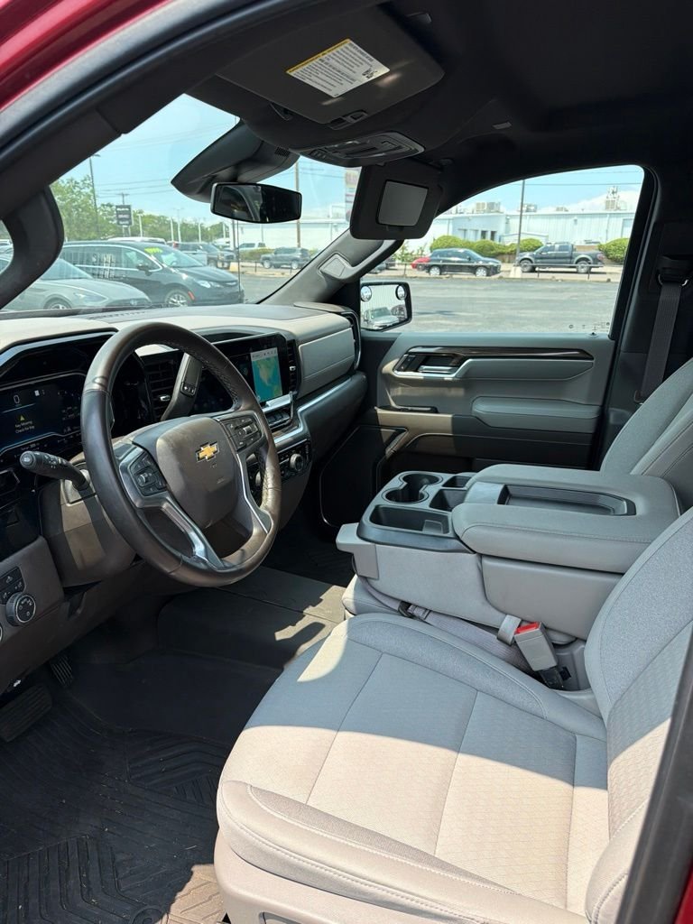 Used 2023 Red Chevrolet LT image 7