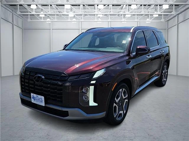 Used 2025 Sierra Burgundy Hyundai SEL Premium Front-Wheel Drive image 1