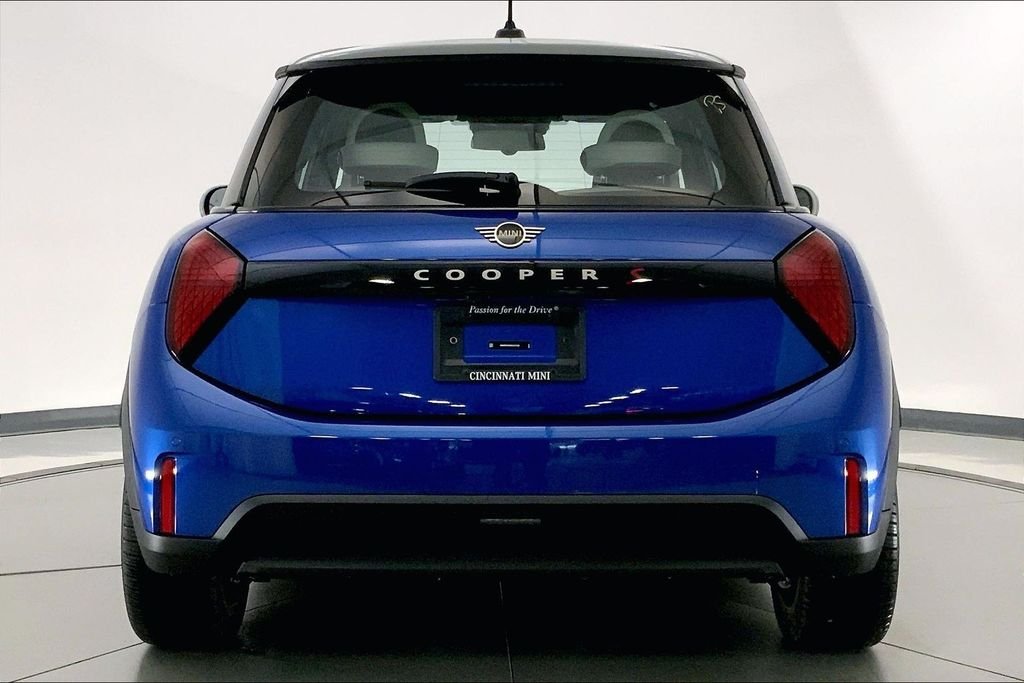 Used 2025 Blazing Blue Metallic MINI  image 3