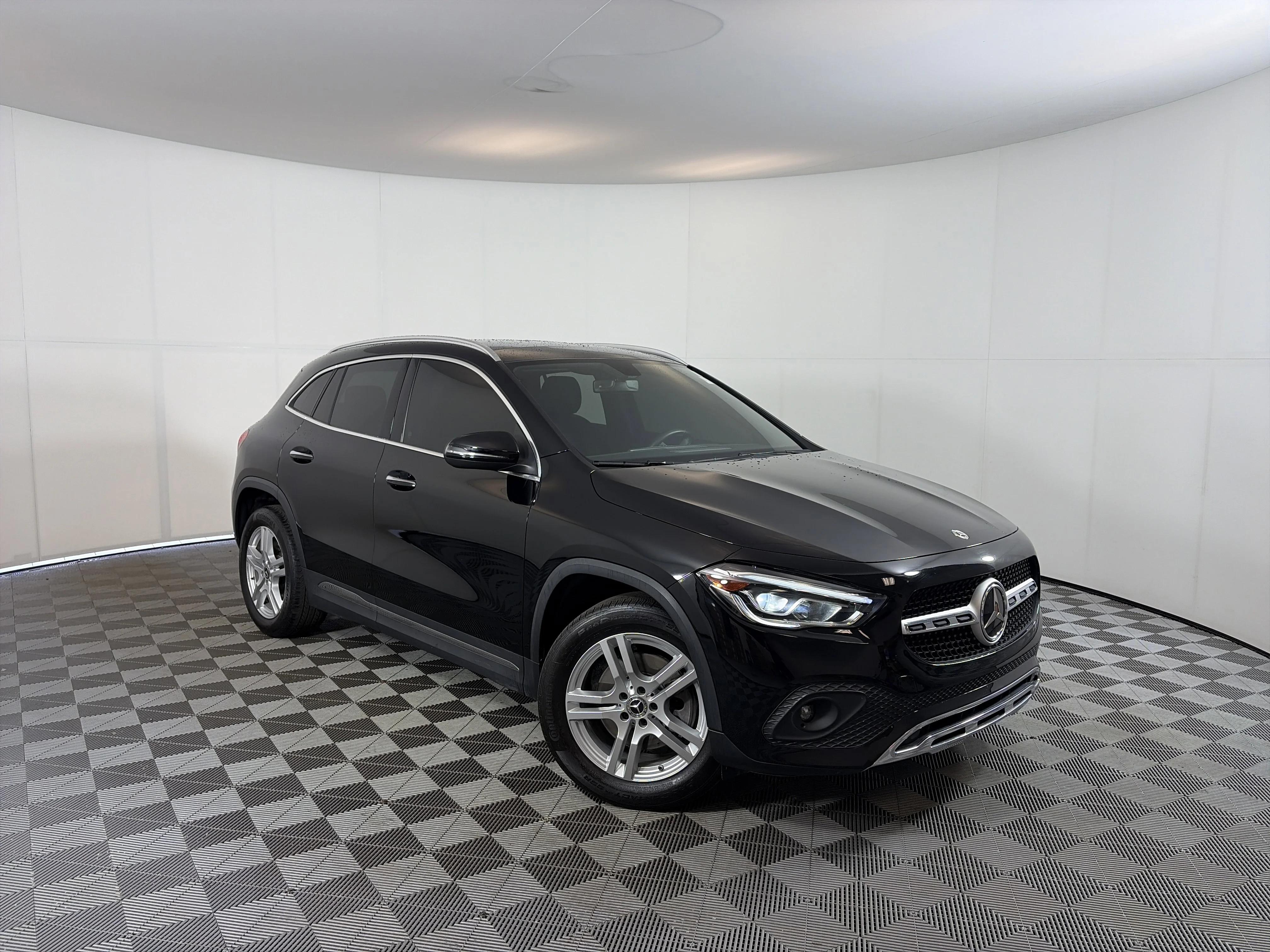 2021 Mercedes-Benz GLA GLA250 4MATIC's photo