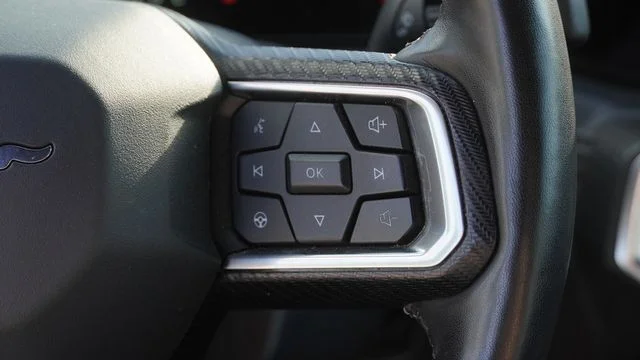 Used 2024 Silver Ford EcoBoost Premium image 26
