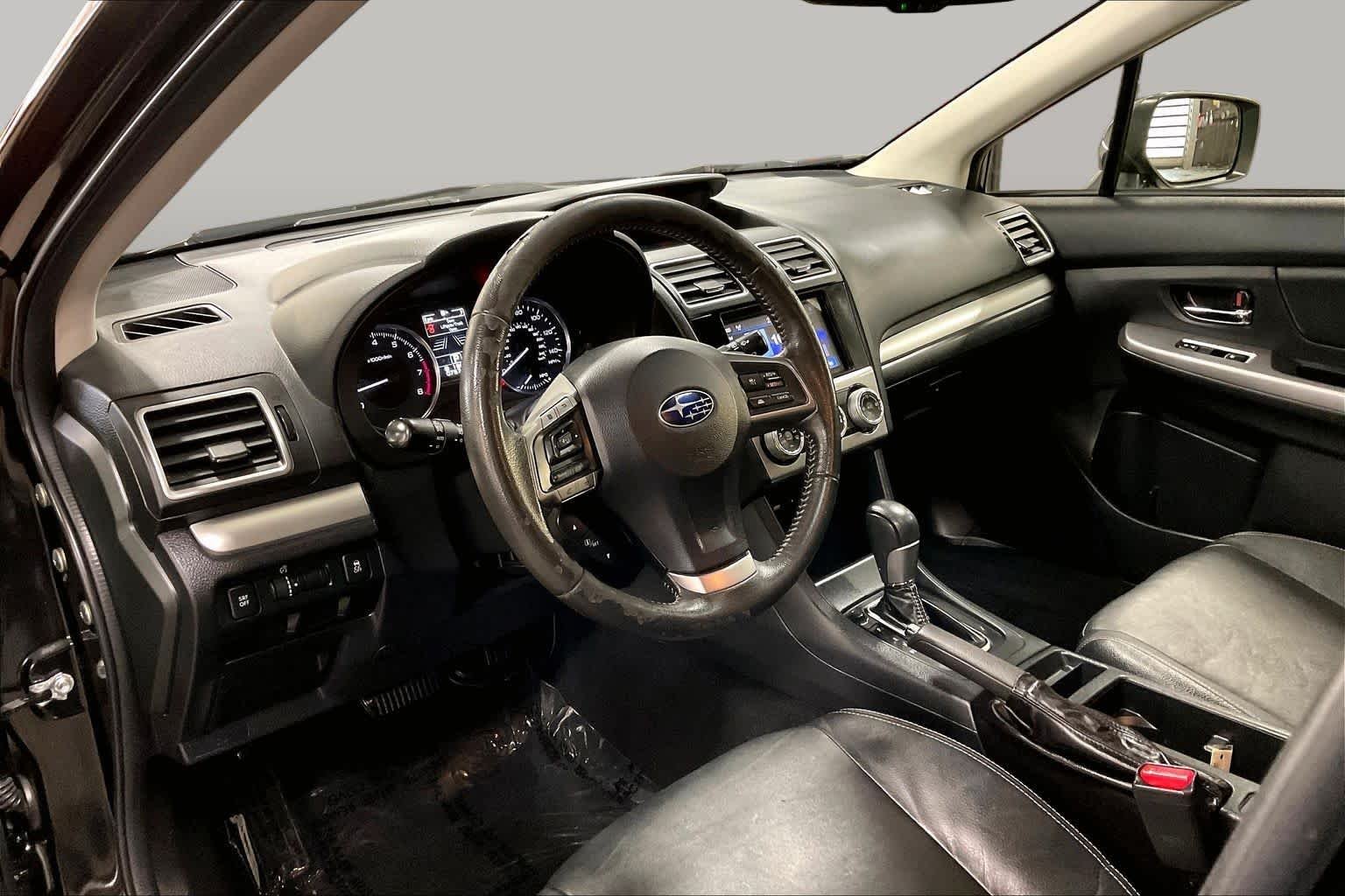 Used 2015 Crystal Black Silica Subaru Limited image 18