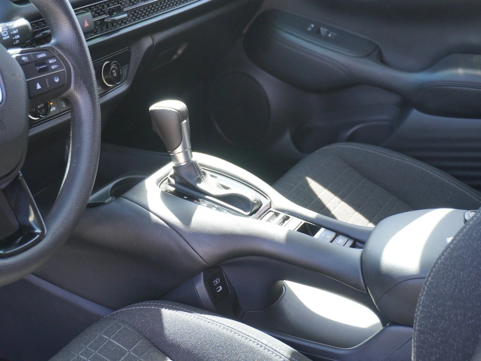 Used 2025 Crystal Black Pearl Honda LX image 19