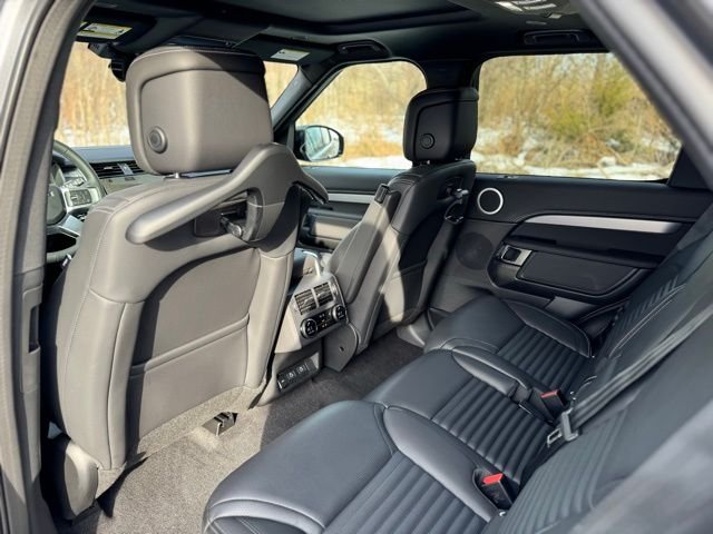 2026 Land Rover Discovery Gemini Edition - Photo 12