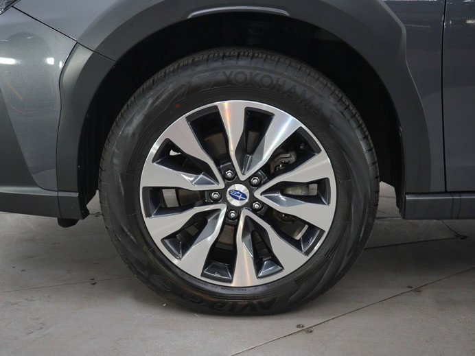 Used 2025 Magnetite Gray Metallic Subaru Touring Xt image 26