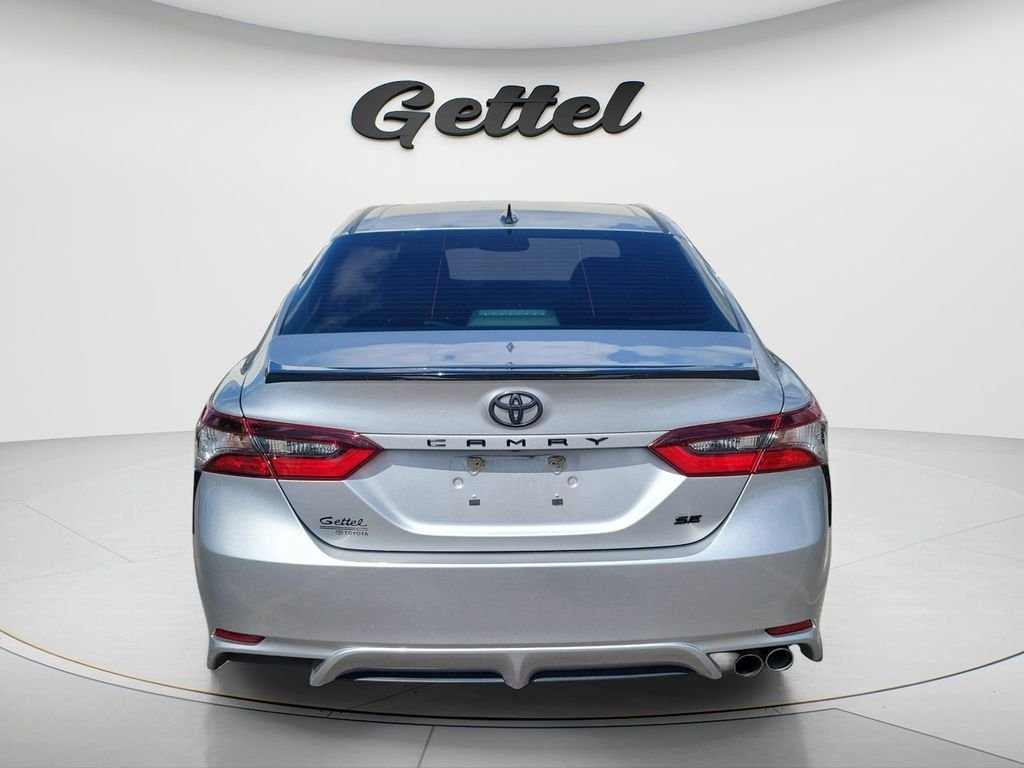 Used 2022 Silver Toyota SE Nightshade image 5