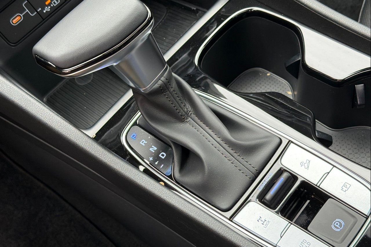 2026 Hyundai Santa Cruz Limited - Photo 27