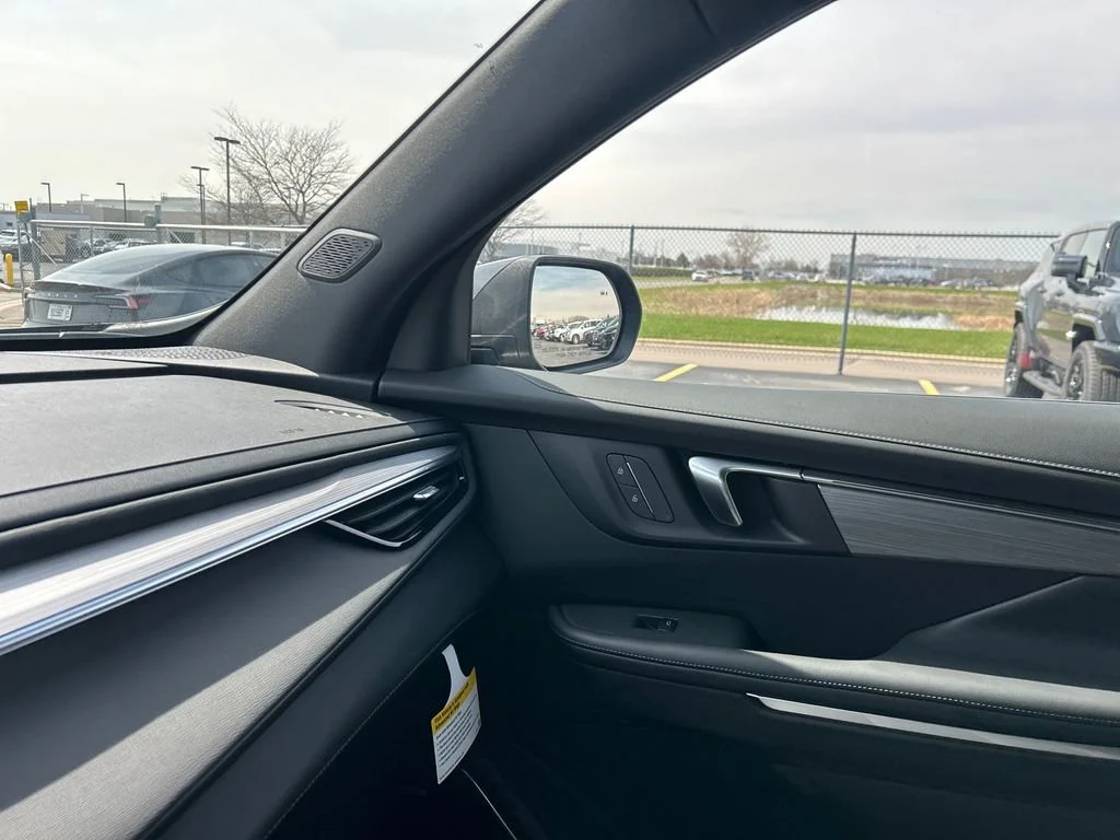 2026 Buick Enclave Preferred - Photo 29