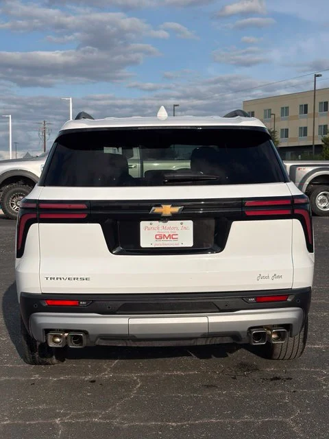 2026 Chevrolet Traverse LT - Photo 6
