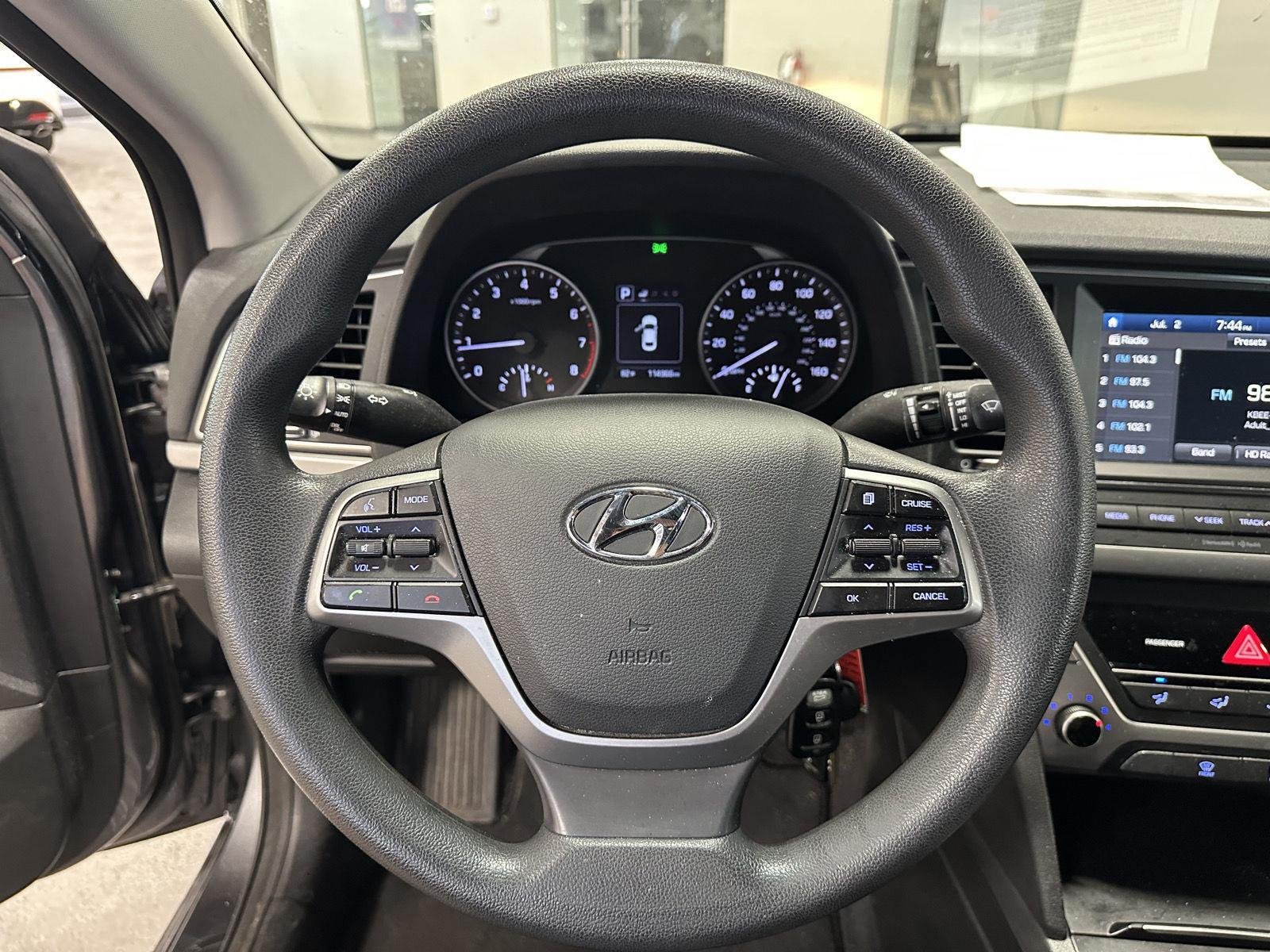 Used 2018 Machine Gray Hyundai SEL image 27