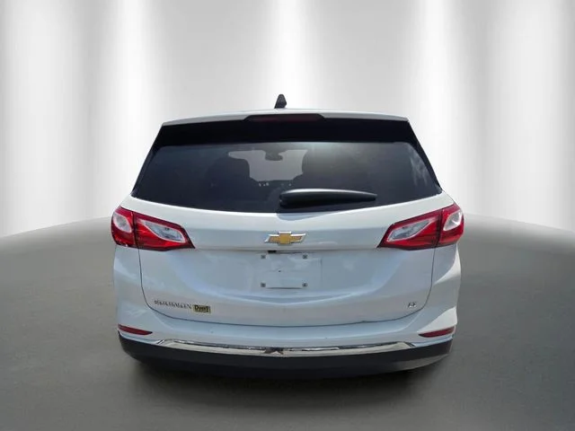 Used 2019 Pearl Chevrolet LT image 3