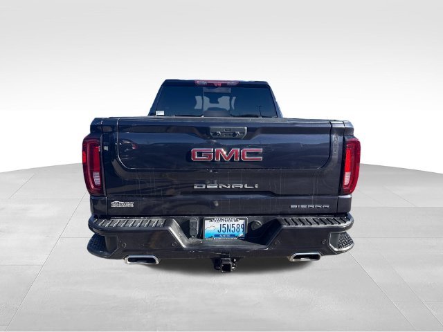 Used 2024 Silver GMC Denali image 4