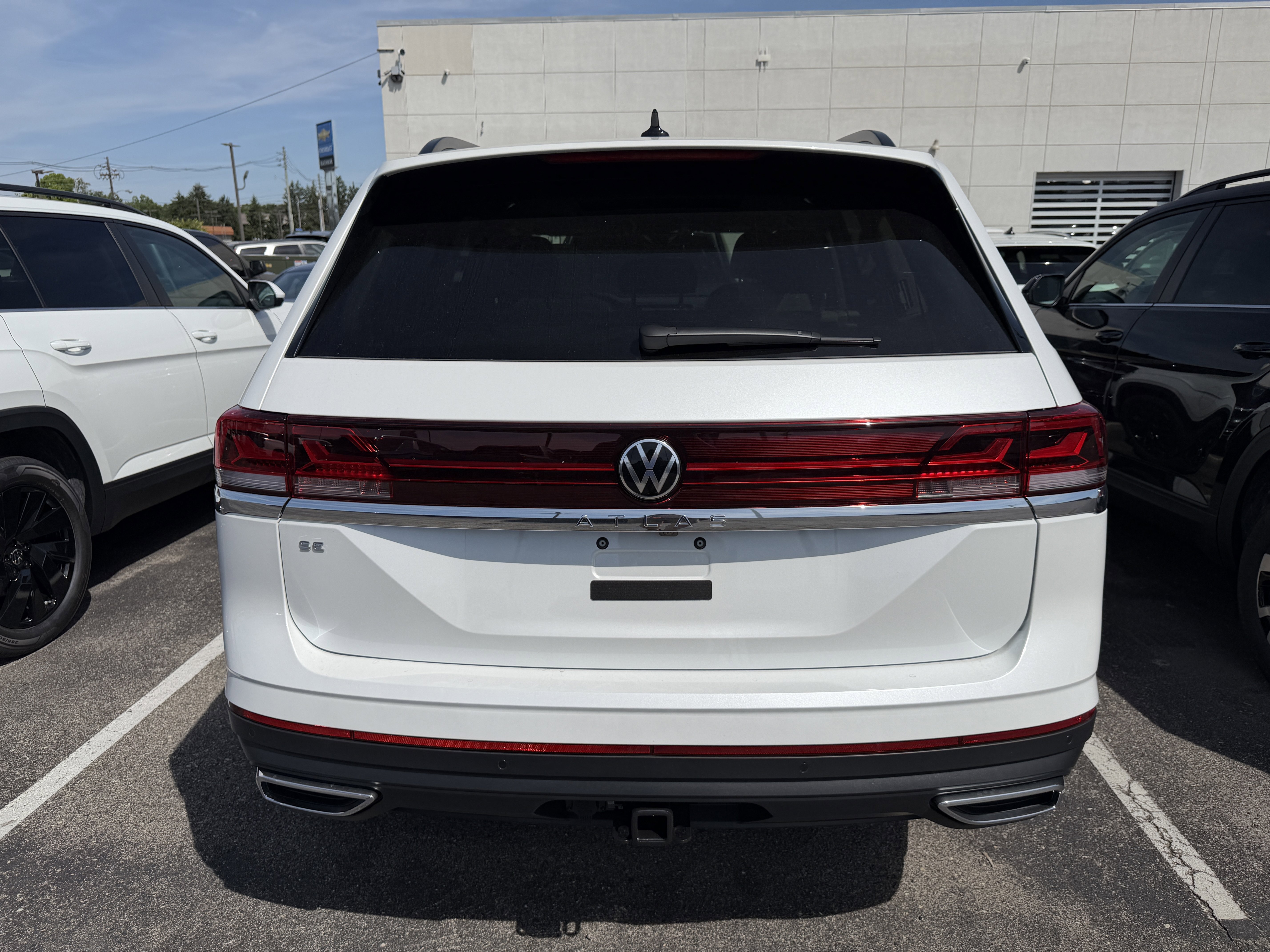New 2026 Opal White Pearl Volkswagen 2.0T SE w/Technology image 6
