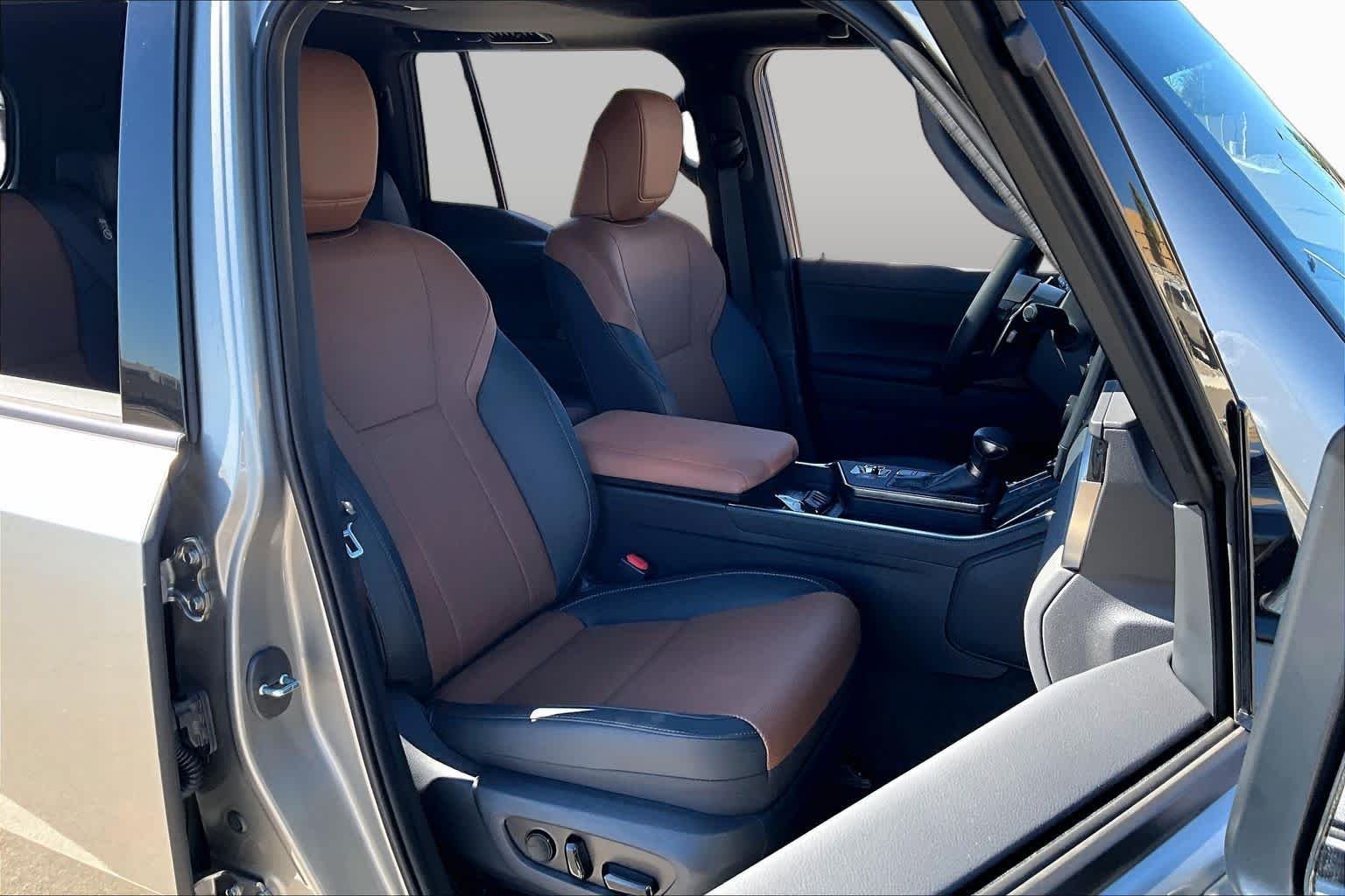 Used 2026 Atomic Silver Lexus Premium+ image 9