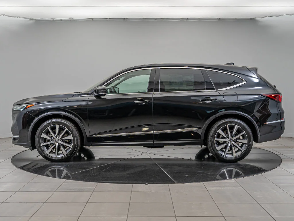 Used 2026 Majestic Black Pearl Acura Technology Package image 5